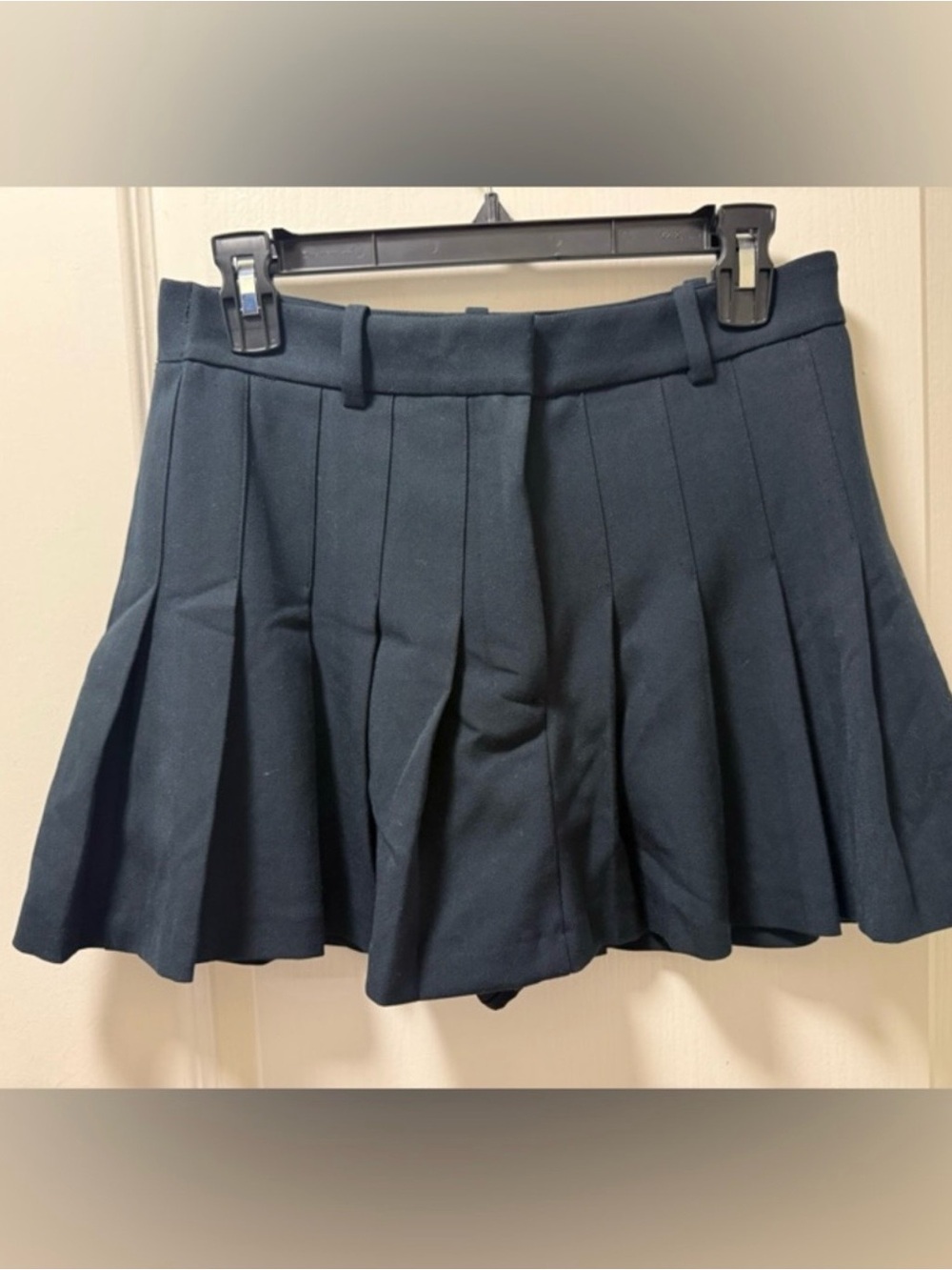 Abercrombie & Fitch Pleated Skirt
